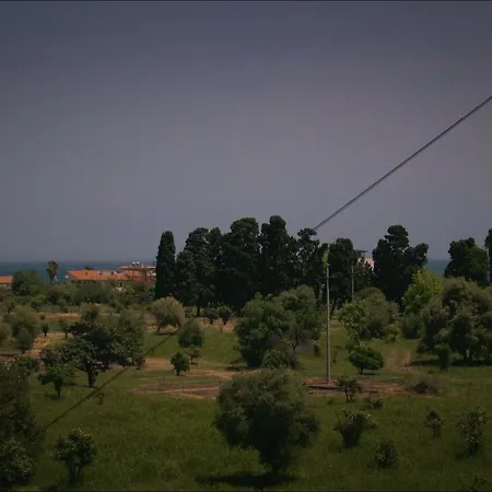 La Trinacria Nocleg ze śniadaniem